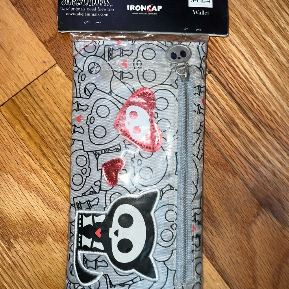 NWT Skelanimals Wallet Never Used! BRAND new